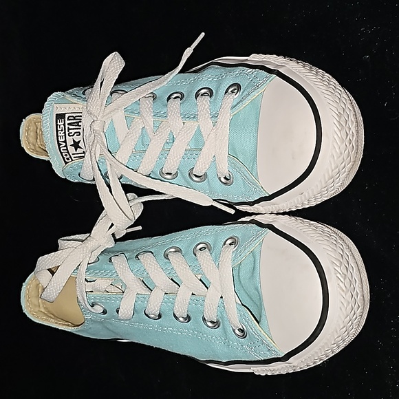 Converse - Picture 2 of 7